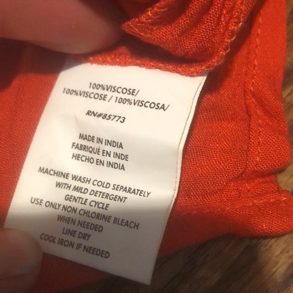 EUC O’Neill red floral midi skirt with side slits - Picture 9 of 9